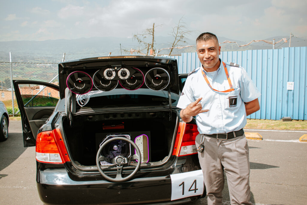 CarAudio3